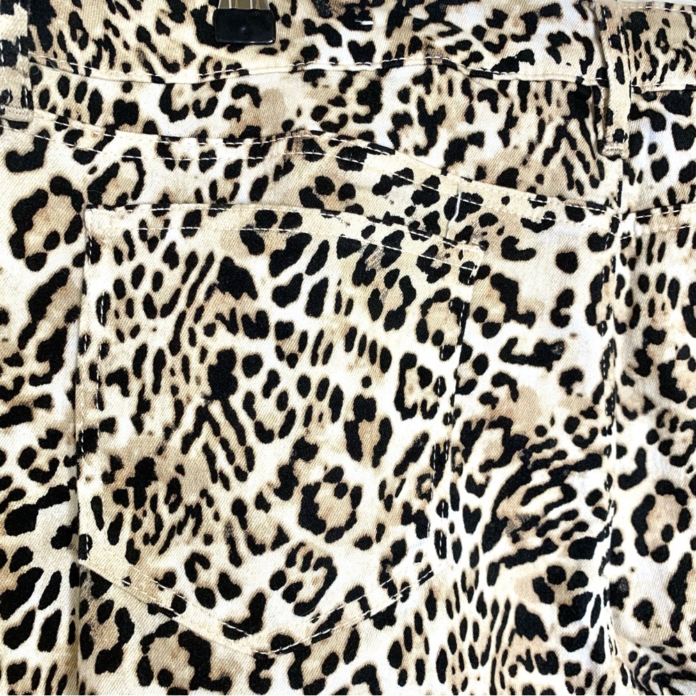 Chico’s So Slimming Girlfriend Slim Leg Ankle Jeans, Cheetah Print, Sz 3 (16) - Picture 11 of 13